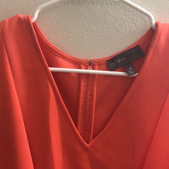 Dress - Picture 5 of 7